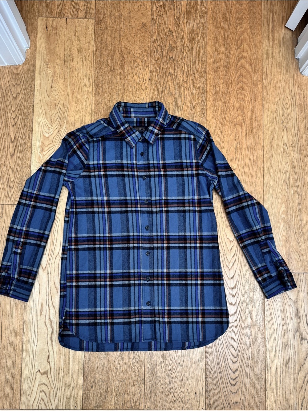 Pendleton Wool Vintage Y2K Blue Navy Plaid Long-Sleeve Button-Down Shirt Medium